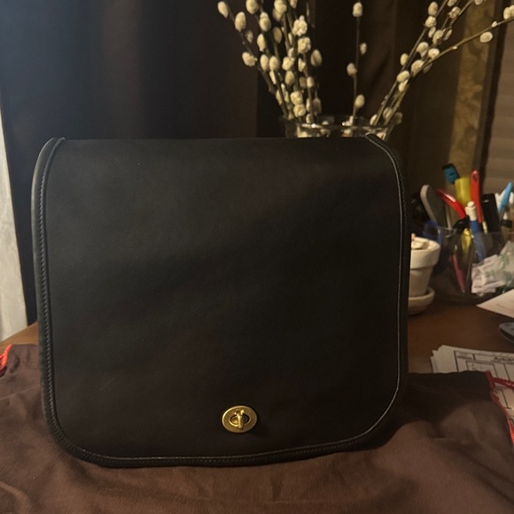 Other - Women coach Sterwardess 9525 good condition!!!